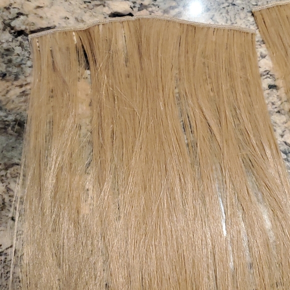 💞Hair Extensions* - Picture 2 of 4